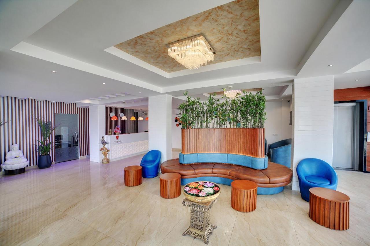 The Liverpool Blue Hotels 班加罗尔 外观 照片